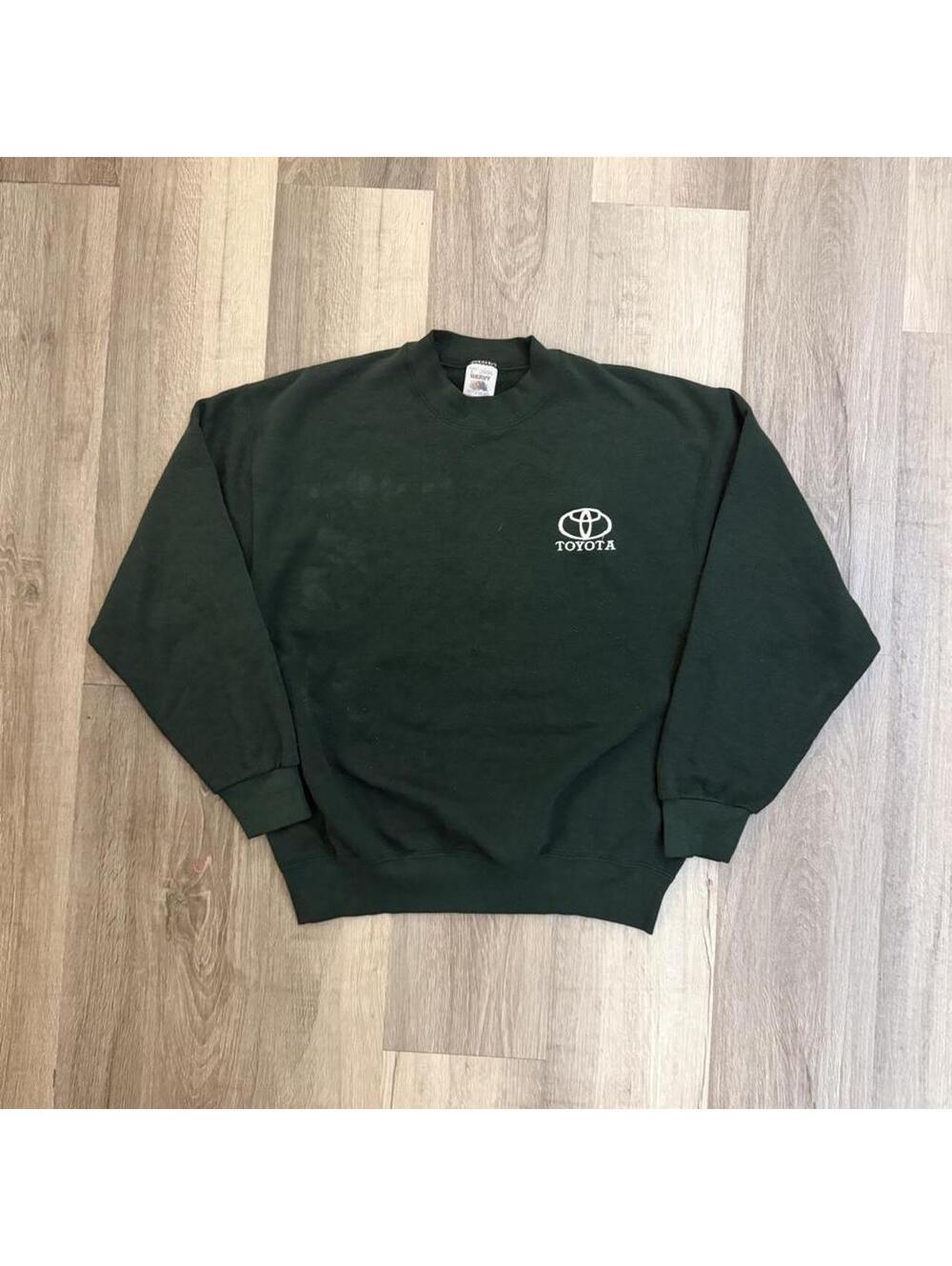 Vintage Toyota green crewneck sweatshirt size L #automotive